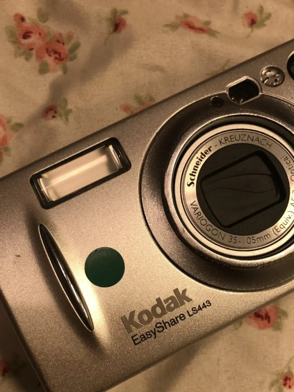 kodak vintage y2k digital camera easyshare